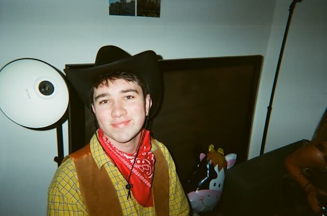 emily-morter-hd4-7UFJbv8-unsplash